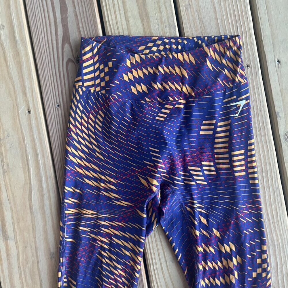 ** Gymshark geometric leggings Purple Yellow Orange Triangle Small - Picture 5 of 11
